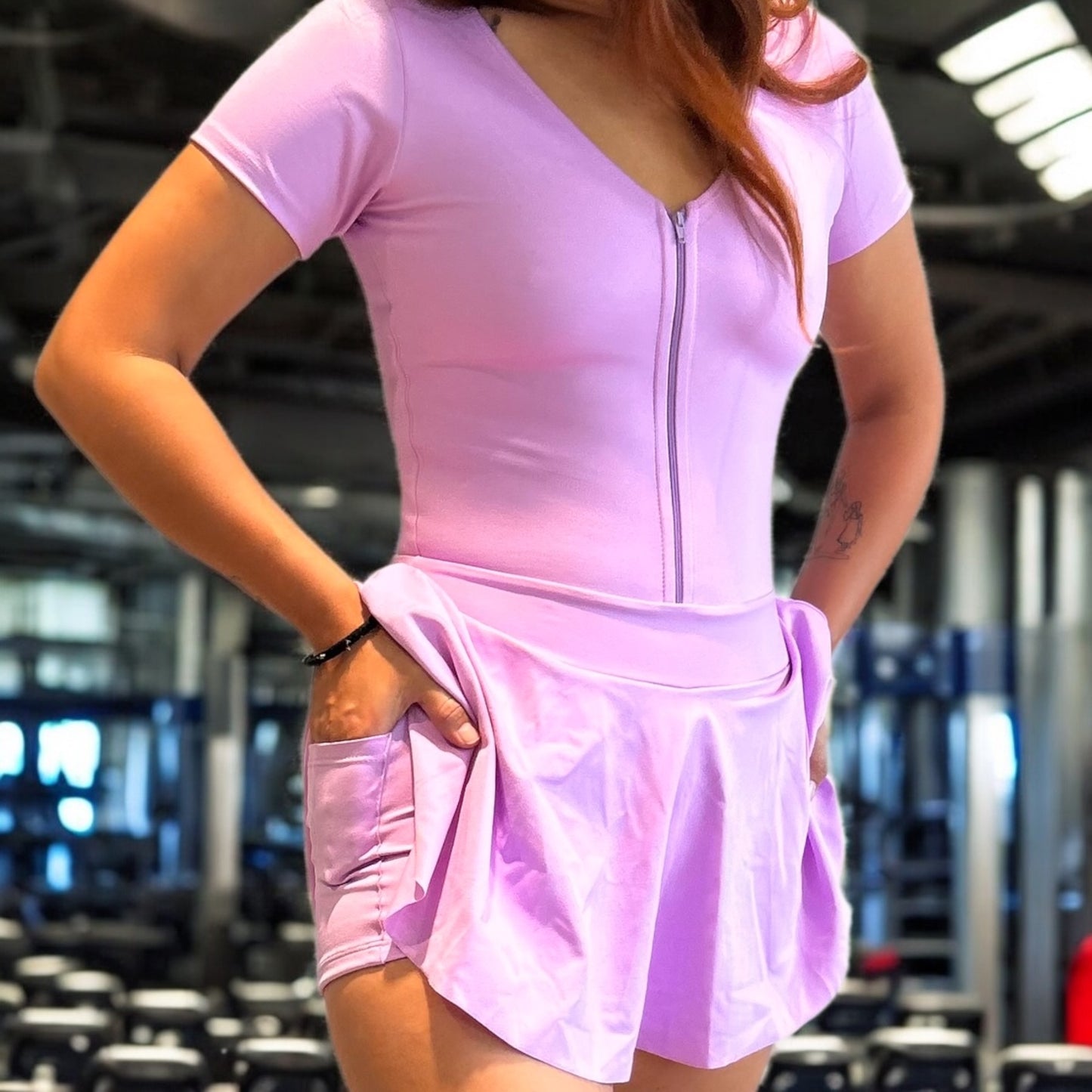 SPORTS DRESS WITH POCKET AND SLEEVES
